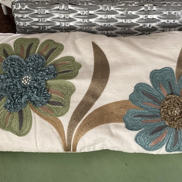 Pier 1 Accents Embrodiered Pier Lumbar Pillow Flowers Beach Boho